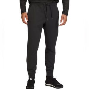 Lululemon athletica City Sweat Jogger Shorter pants, breathable, casual, size L